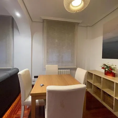 Epalza, Vivienda Turistica Centrica Con Wifi Apartman